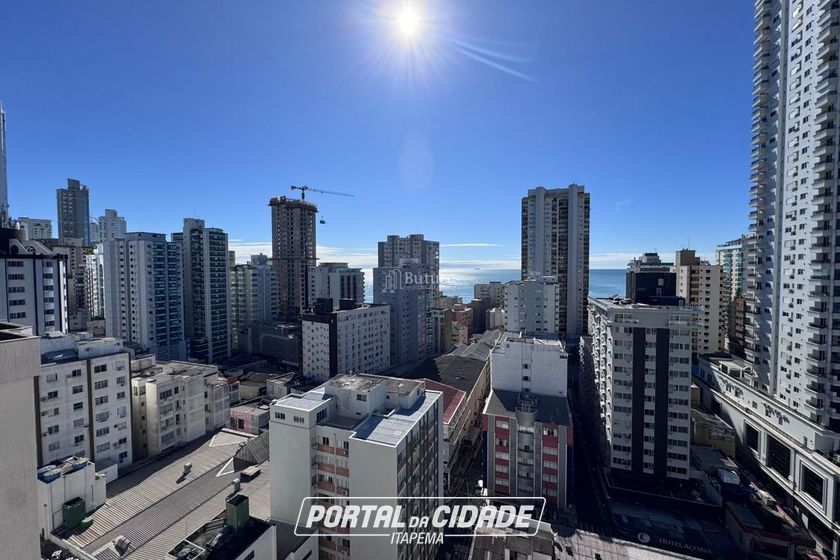 Apartamento &agrave; venda - 115m&sup2; - Centro
