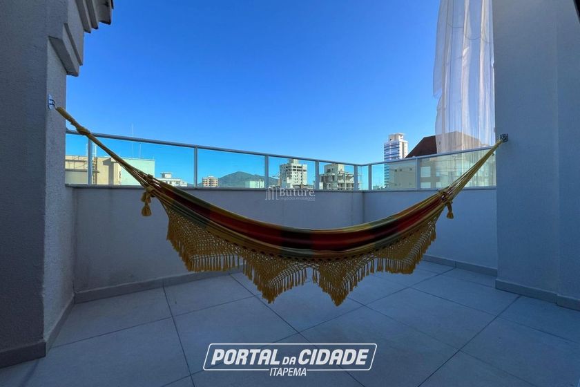 Apartamento &agrave; venda - 260m&sup2; - Meia Praia