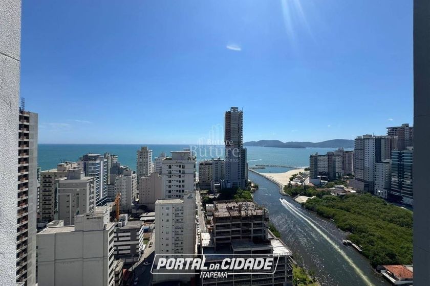 Apartamento &agrave; venda - Meia Praia