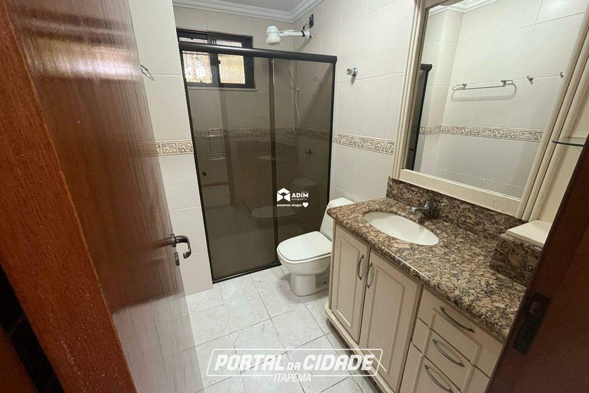 Apartamento para alugar - 150m&sup2; - Centro