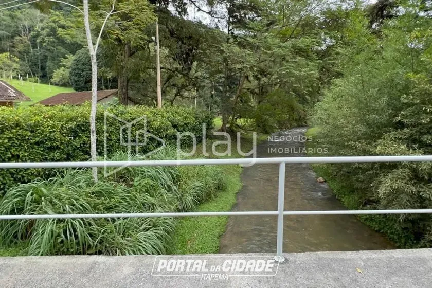 Ch&aacute;cara &agrave; venda - 1159m&sup2; - Gaspar Alto