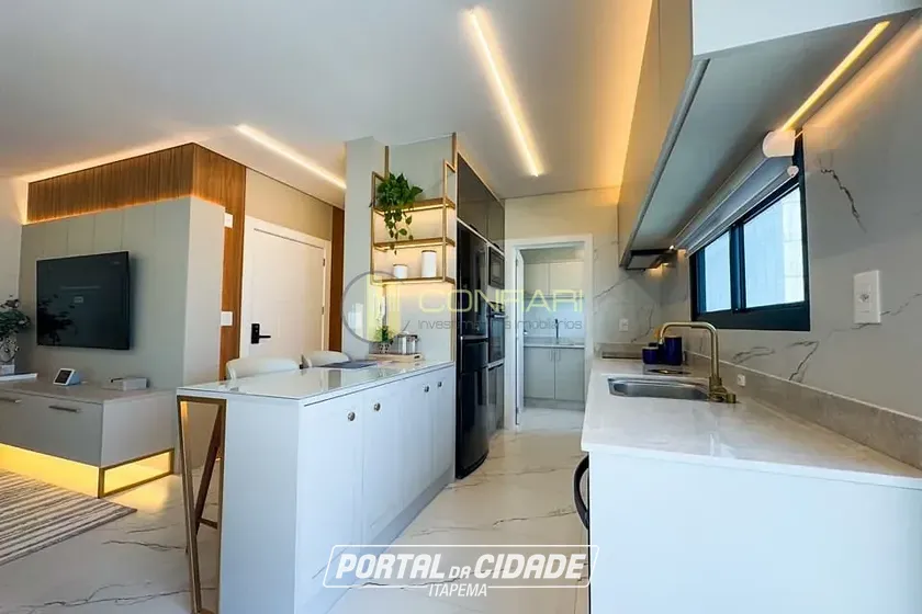Apartamento &agrave; venda - 114m&sup2; - Meia Praia