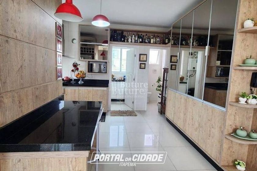 Apartamento &agrave; venda - Meia Praia
