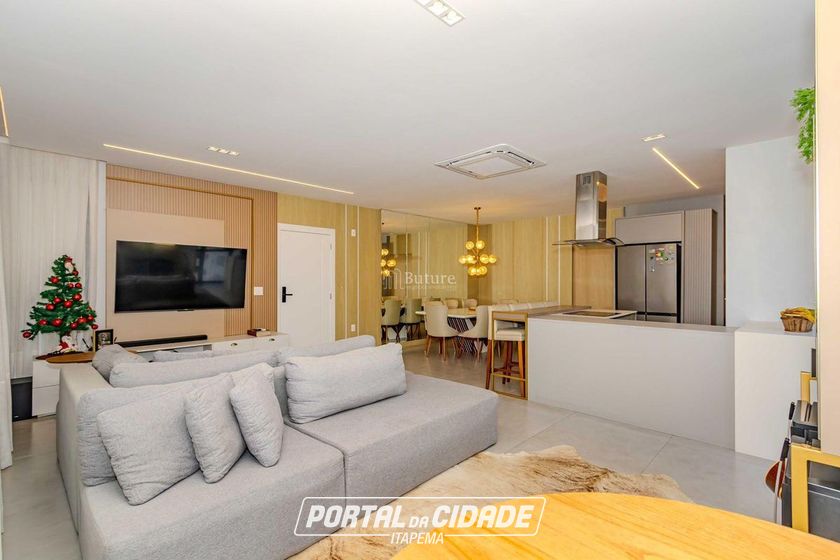 Apartamento &agrave; venda - 136m&sup2; - Pioneiros