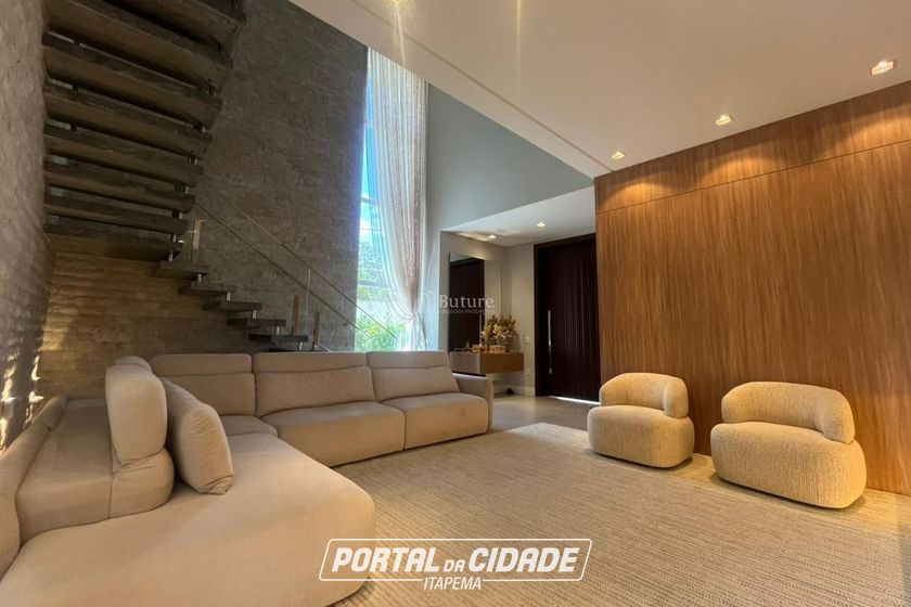 Casa &agrave; venda - 360m&sup2; - Centro