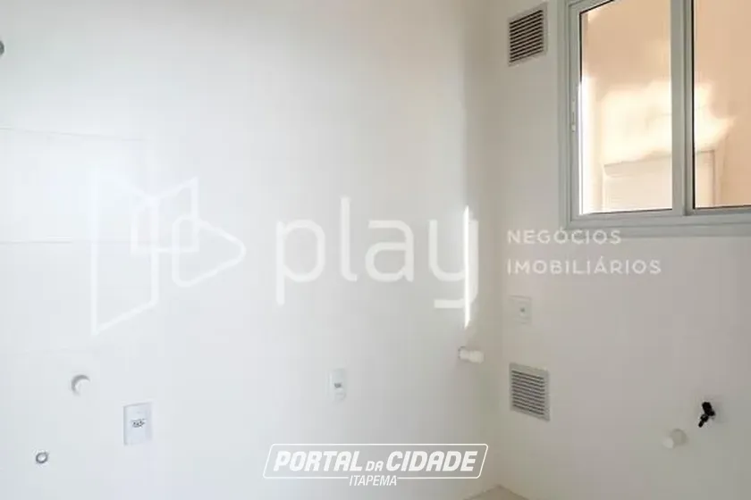 Apartamento &agrave; venda - 140m&sup2; - Meia Praia