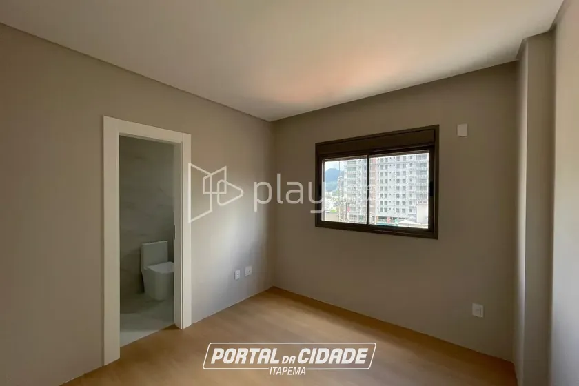 Apartamento &agrave; venda - 105m&sup2; - Centro