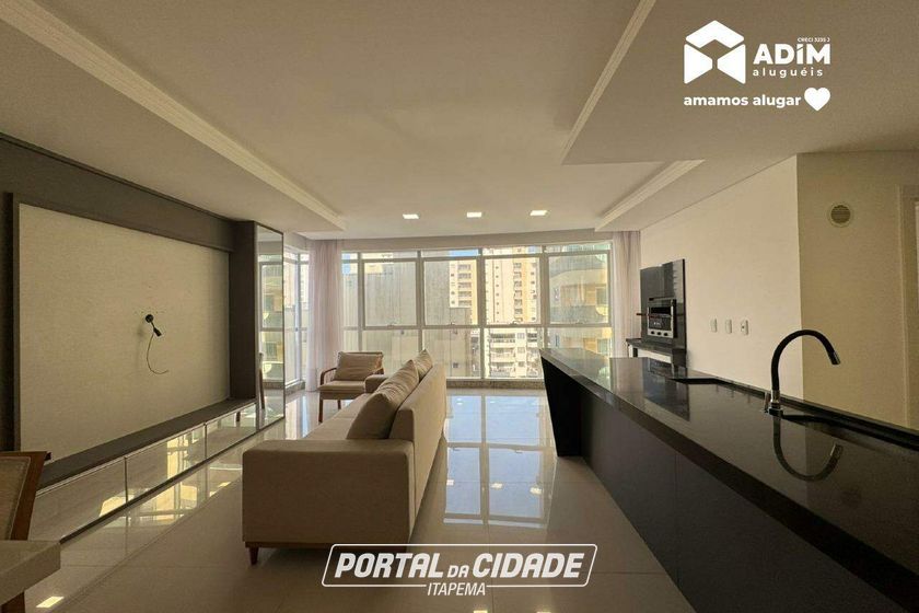 Apartamento para alugar - 190m&sup2; - Meia Praia
