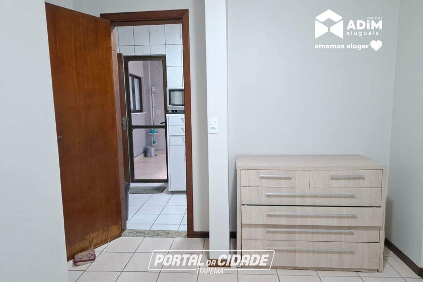 Apartamento para alugar - 193m&sup2; - Meia Praia