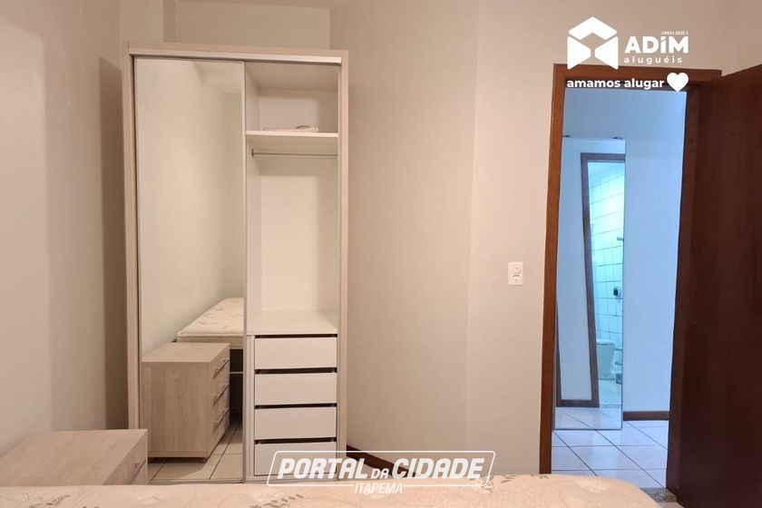 Apartamento para alugar - 193m&sup2; - Meia Praia