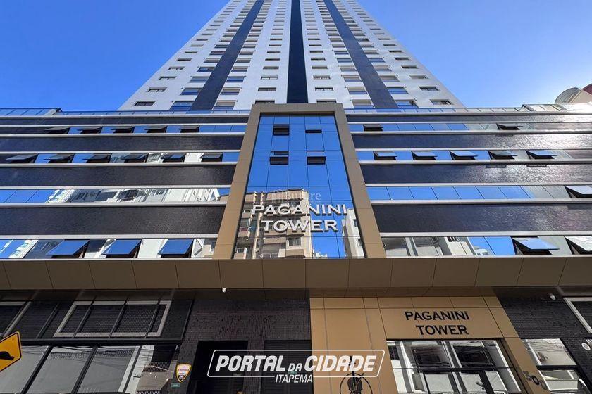 Apartamento &agrave; venda - 105m&sup2; - Centro