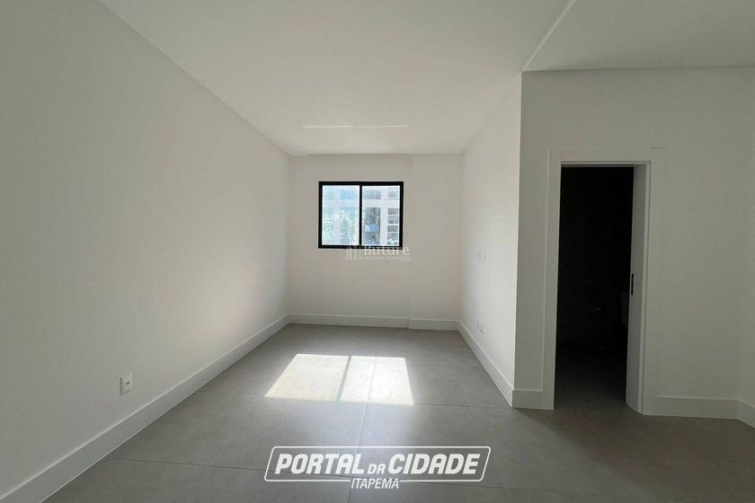 Apartamento &agrave; venda - Meia Praia