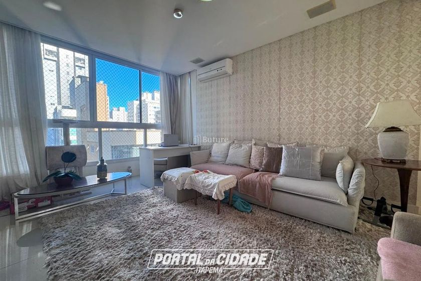 Apartamento &agrave; venda - 192m&sup2; - Centro