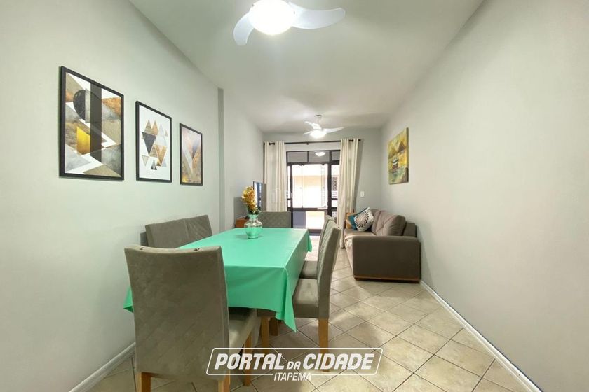 Apartamento &agrave; venda - 110m&sup2; - Meia Praia