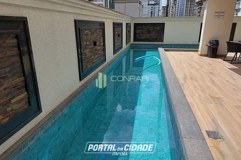 Apartamento &agrave; venda - 11450m&sup2; - meia praia