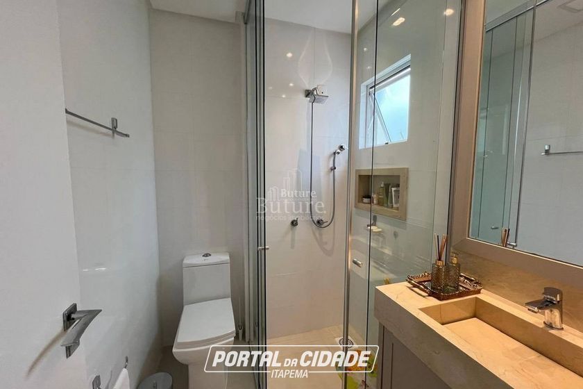 Apartamento &agrave; venda - Meia Praia