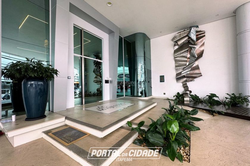 Apartamento &agrave; venda - 128m&sup2; - Centro