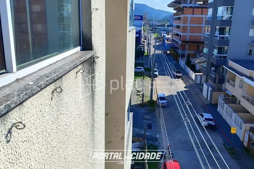 Apartamento &agrave; venda - 75m&sup2; - Morretes