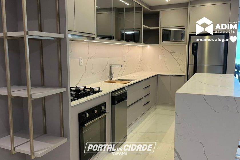 Apartamento para alugar - 160m&sup2; - Meia Praia