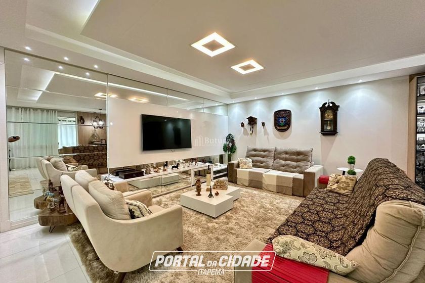 Apartamento &agrave; venda - 300m&sup2; - Meia Praia