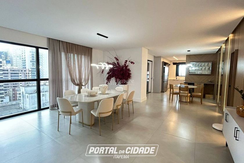 Apartamento &agrave; venda - Meia Praia