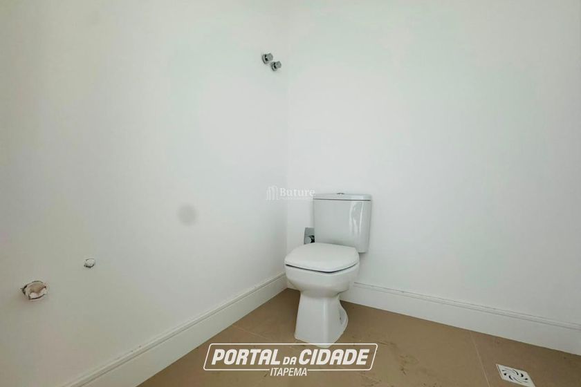Apartamento &agrave; venda - 166m&sup2; - Meia Praia