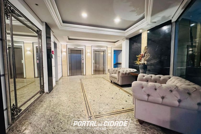 Apartamento &agrave; venda - 112m&sup2; - Centro
