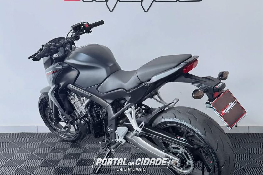 HONDA CB