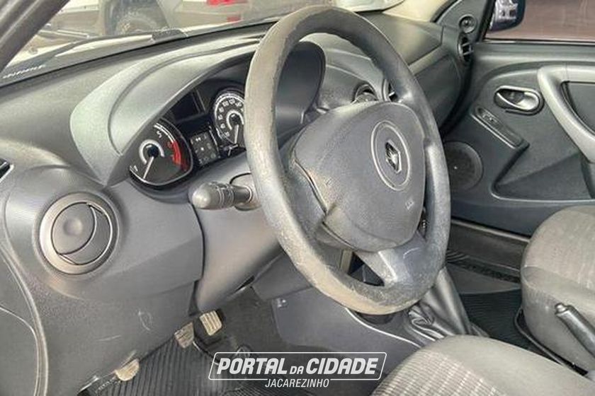 Renault SANDERO