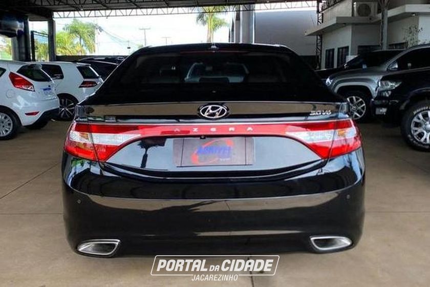 Hyundai AZERA
