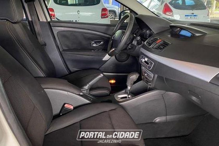 Renault FLUENCE