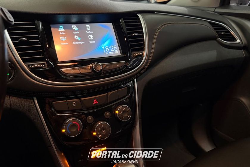 Chevrolet TRACKER