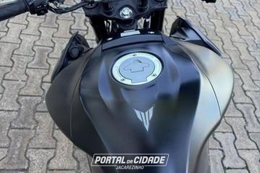 YAMAHA MT-03