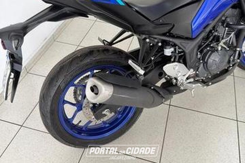 YAMAHA MT-03