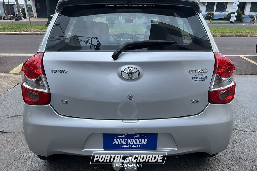 Toyota ETIOS