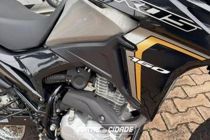 HONDA NXR