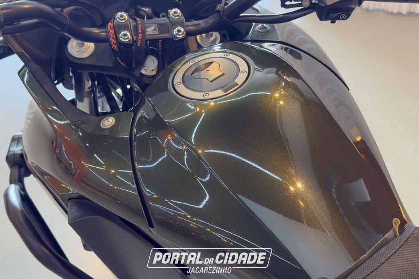HONDA CB