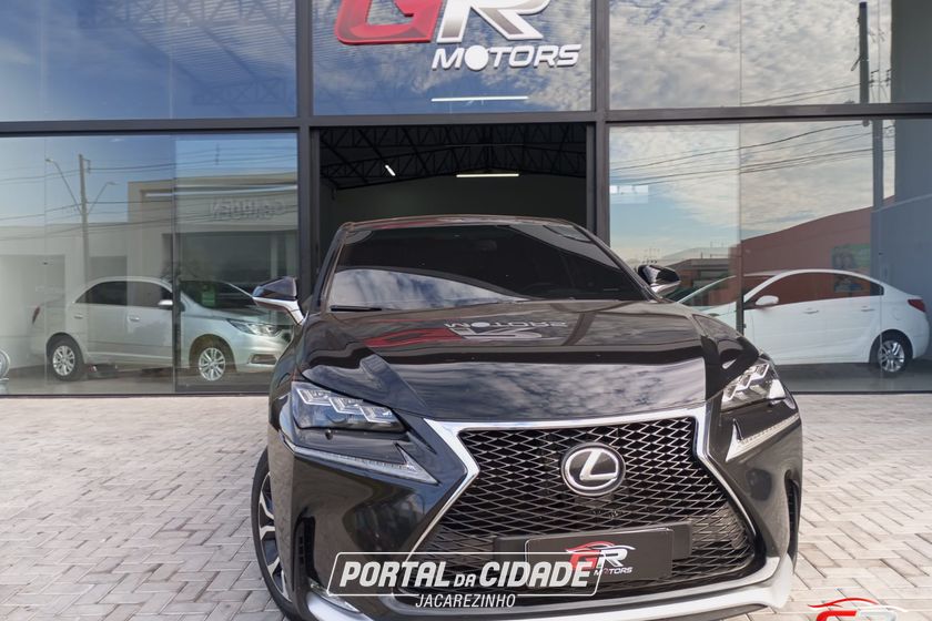 Lexus NX-200t