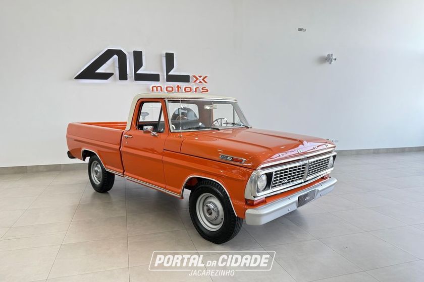 Ford F-100