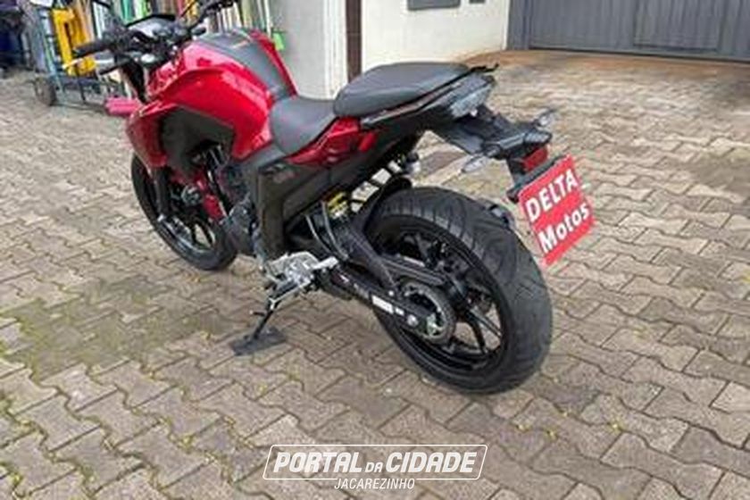 YAMAHA FZ25