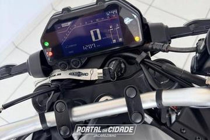 YAMAHA MT-03