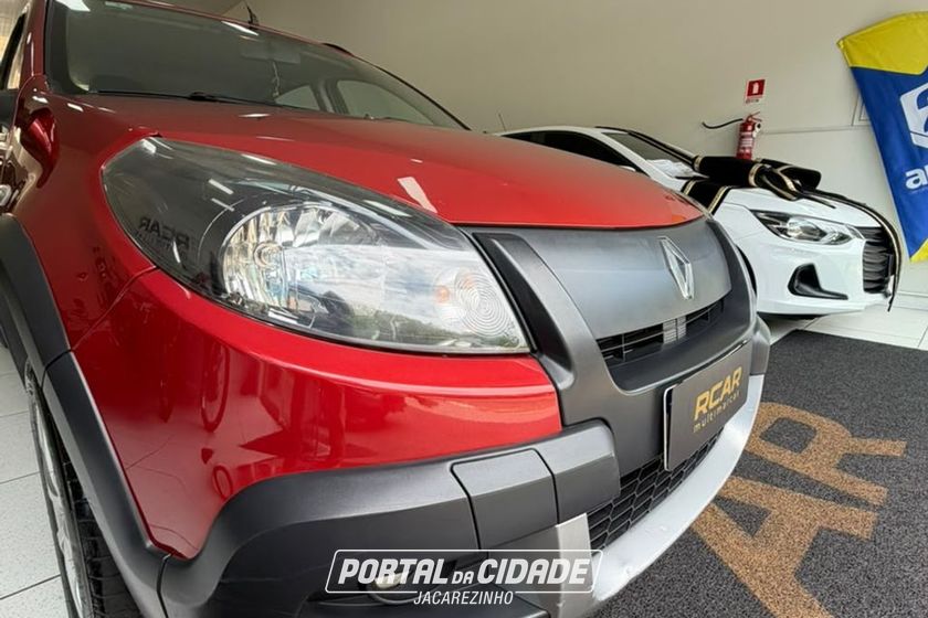 Renault SANDERO