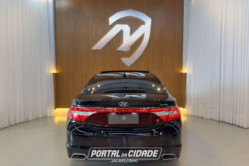 Hyundai AZERA