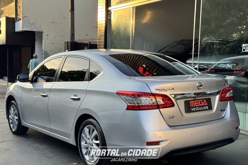 Nissan Sentra