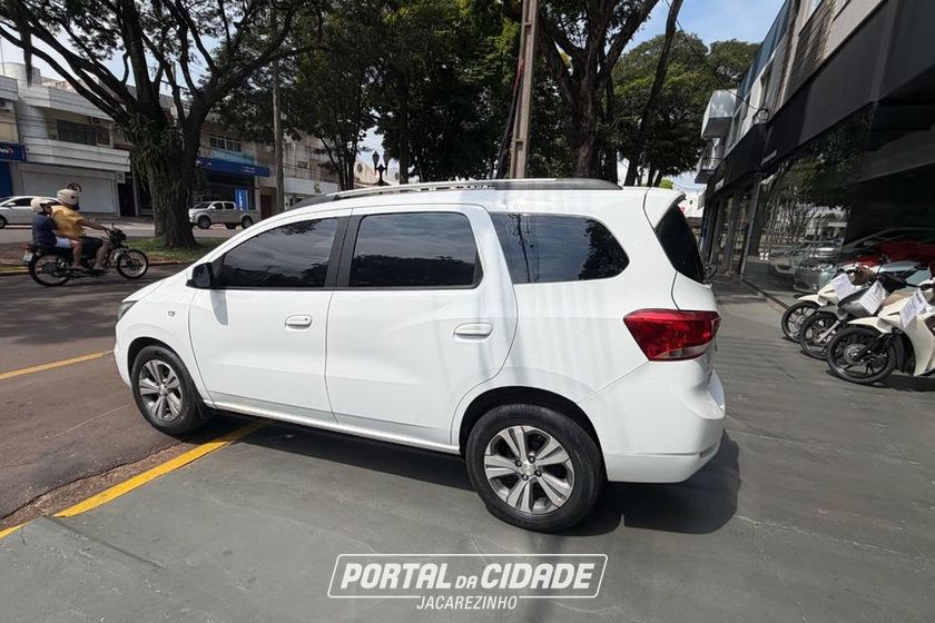 Chevrolet SPIN