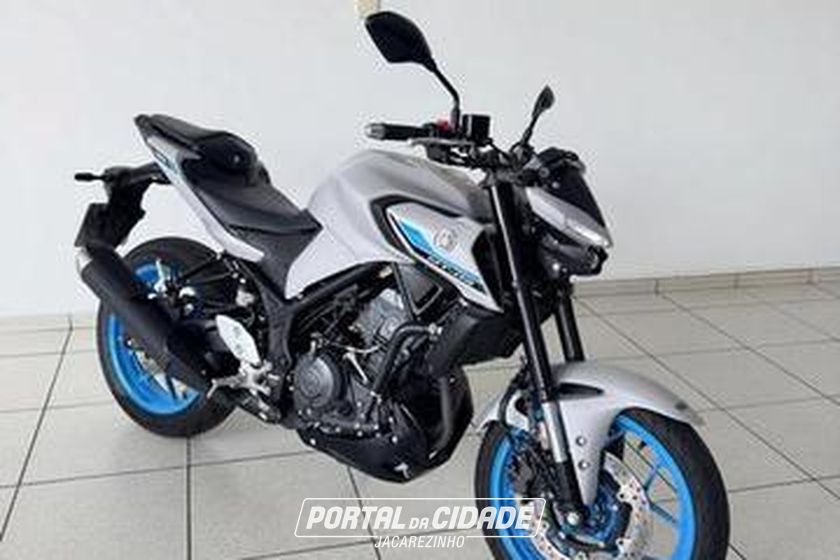 YAMAHA MT-03