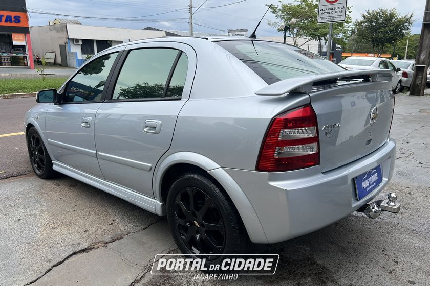 Chevrolet Astra