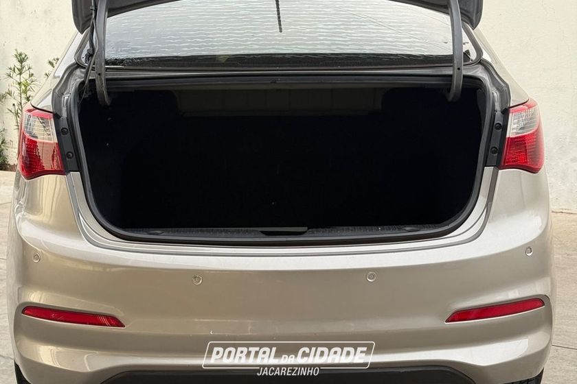 Hyundai HB20S