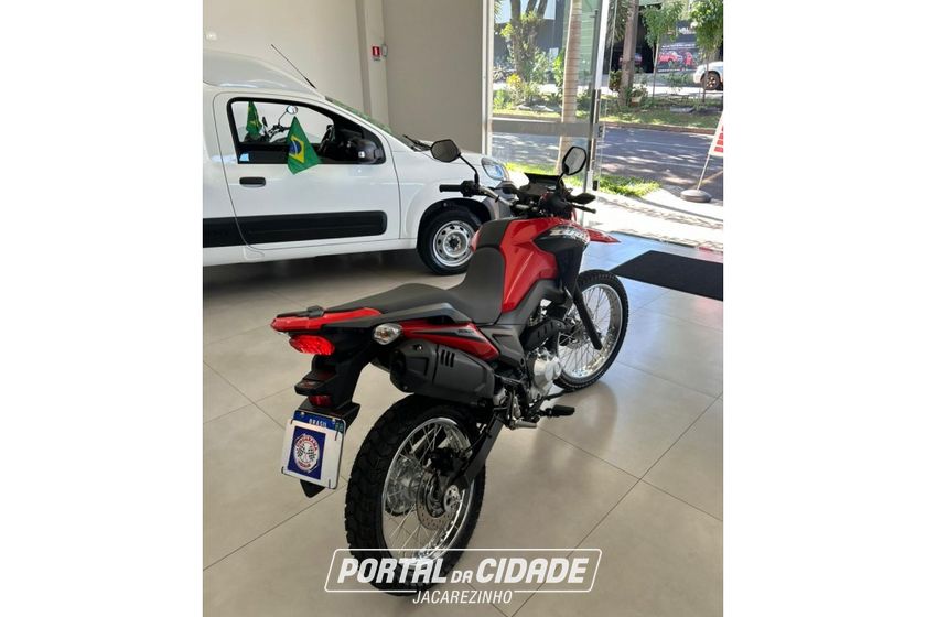 HONDA NXR