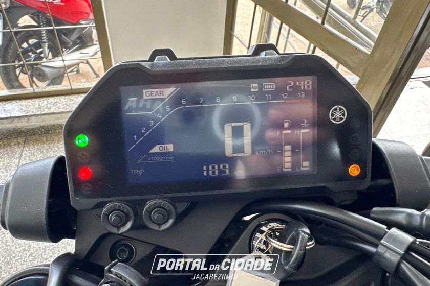 YAMAHA MT-03